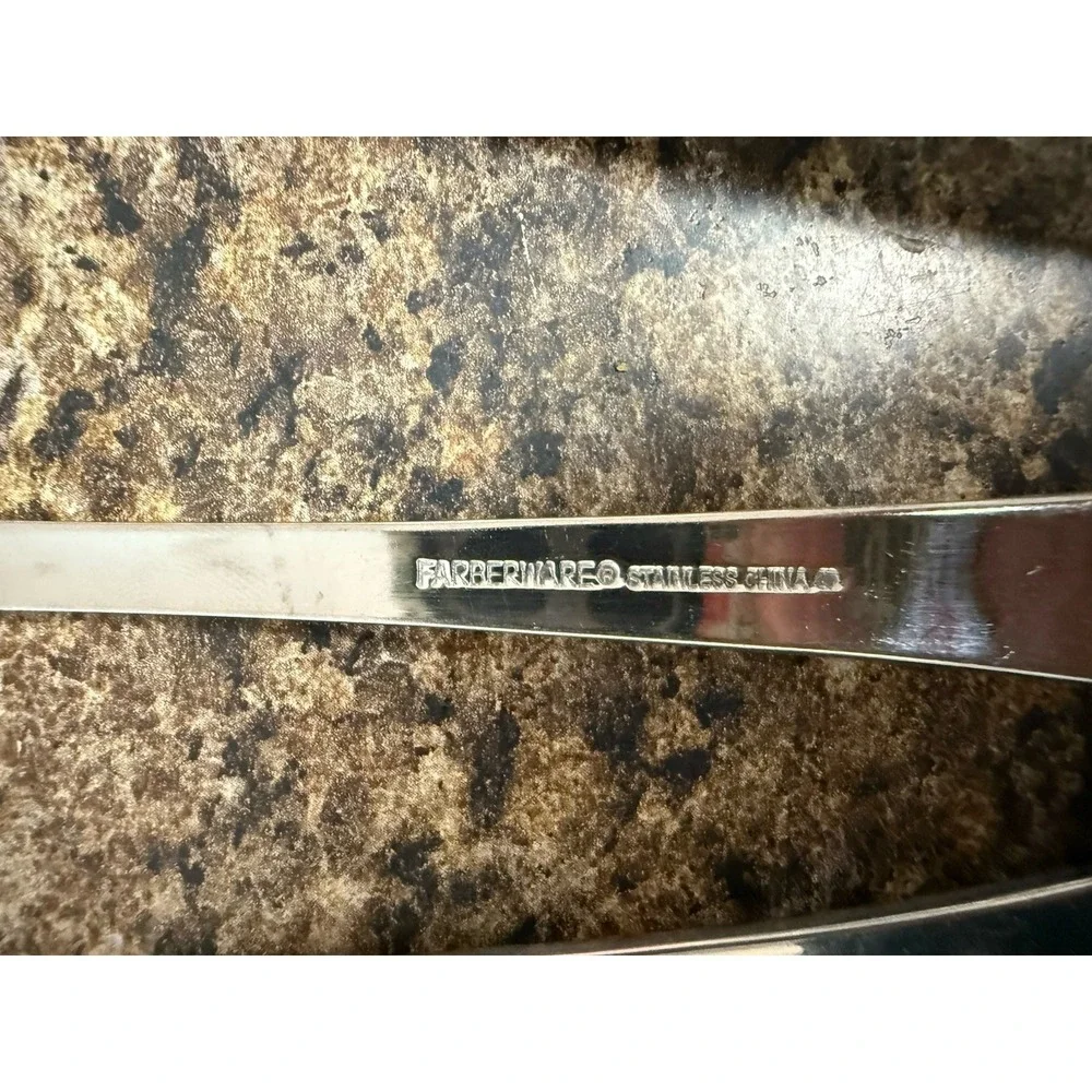 Farberware Stainless Flatware Set Various Pieces 3 Knives 2‎ Forks 5 Spoons